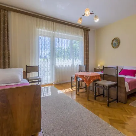 Tara Apartment Selce